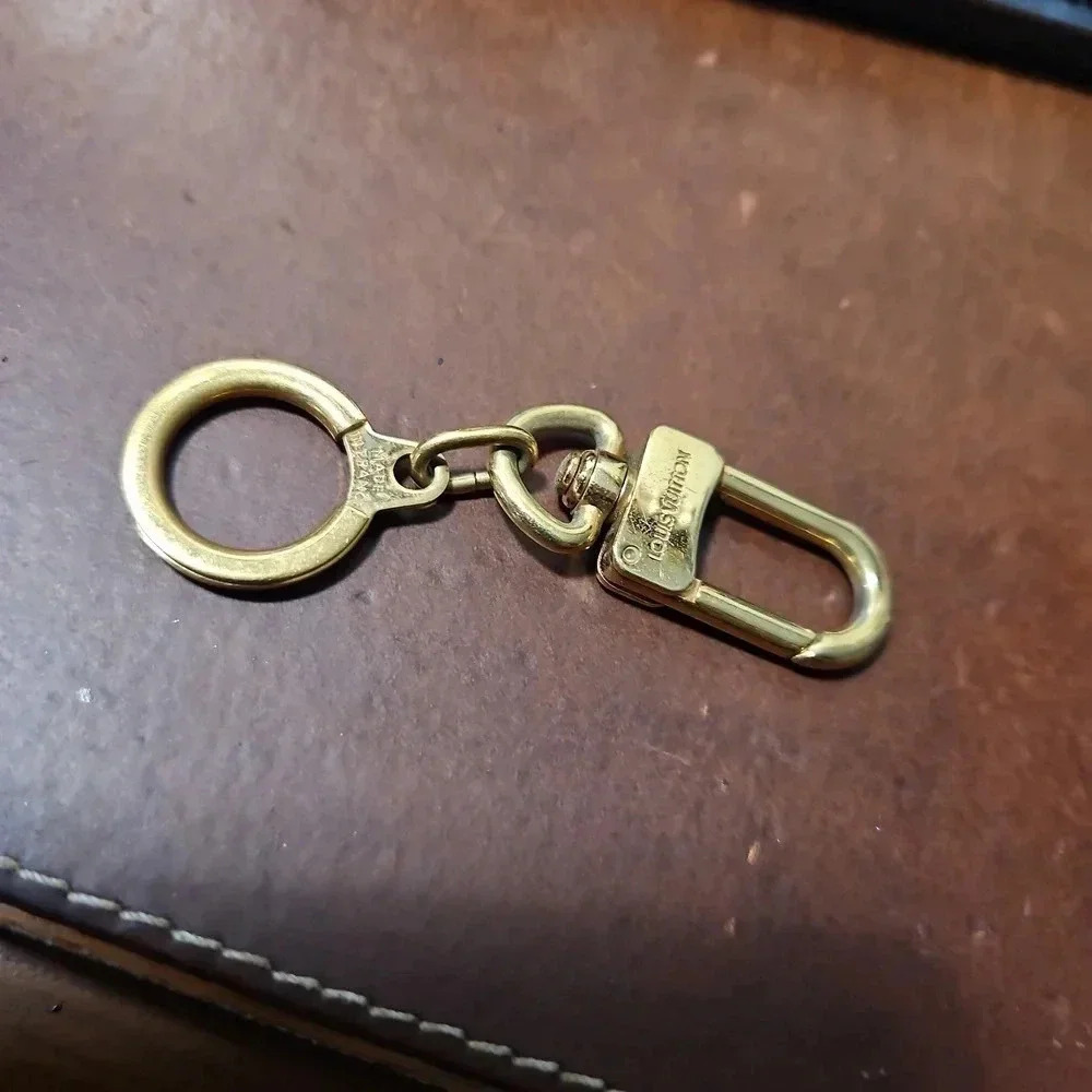 Louis Vuitton Anneau Cles Metal Ring Keychain